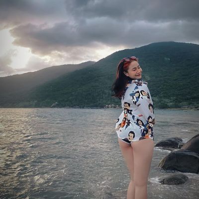 Asian Vietnamese Girl - Lại Nguyễn Quỳnh Vy