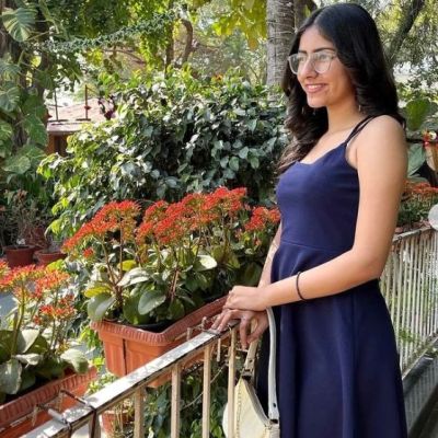 meri thighs  kasi lagi