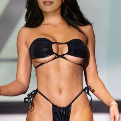 Very hot lady