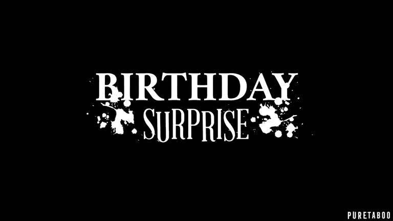 Sarah Vandella & River Fox – Birthday Surprise