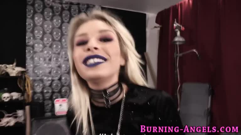 Punk Slut Gets Facial After Sucking