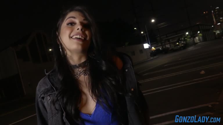 Teen Latina In Gonzo Porn Sucks Director Babe