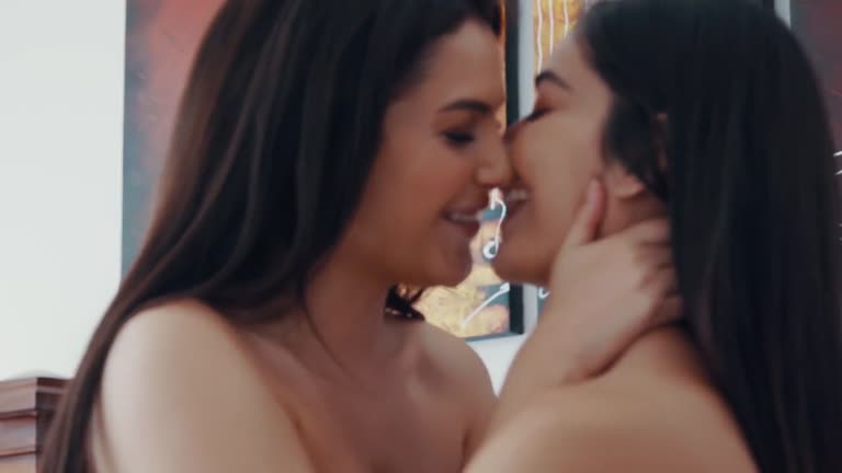 Emily Willis Valentina Nappi Lesbian Anal Play